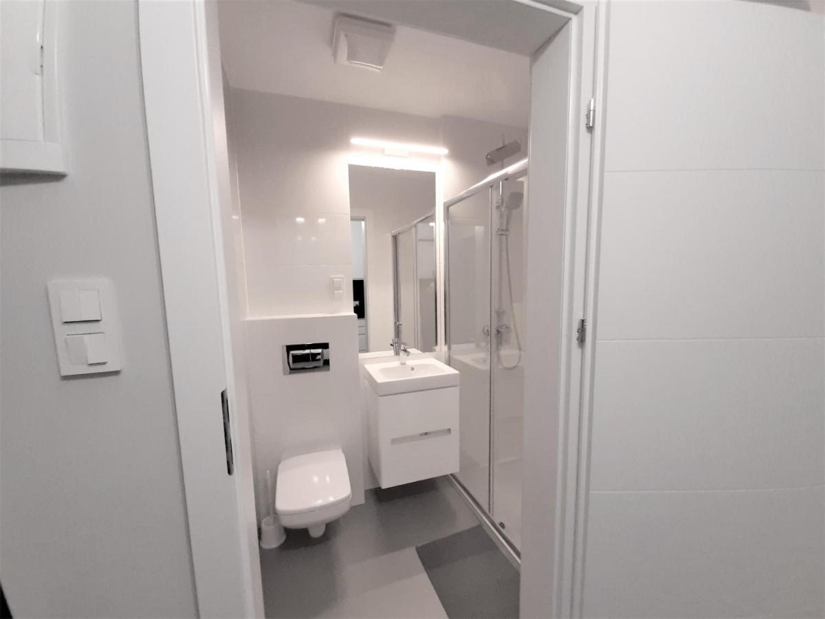 Apartament Pianista Varşovia Exterior foto